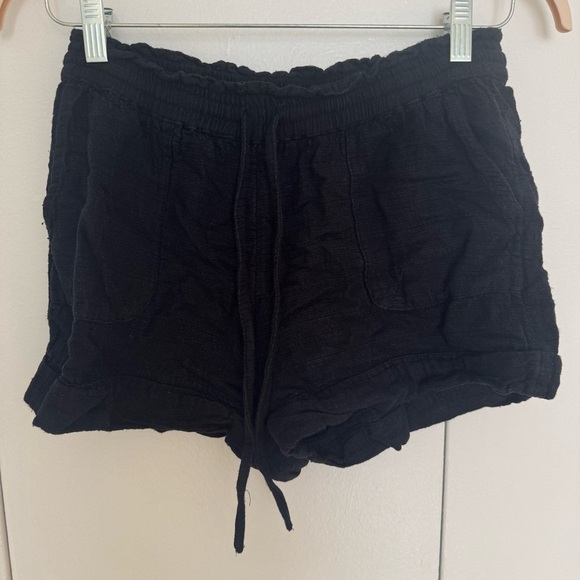 Urban Outfitters Mya Linen Short in Black and Size Medium - Picture 3 of 6